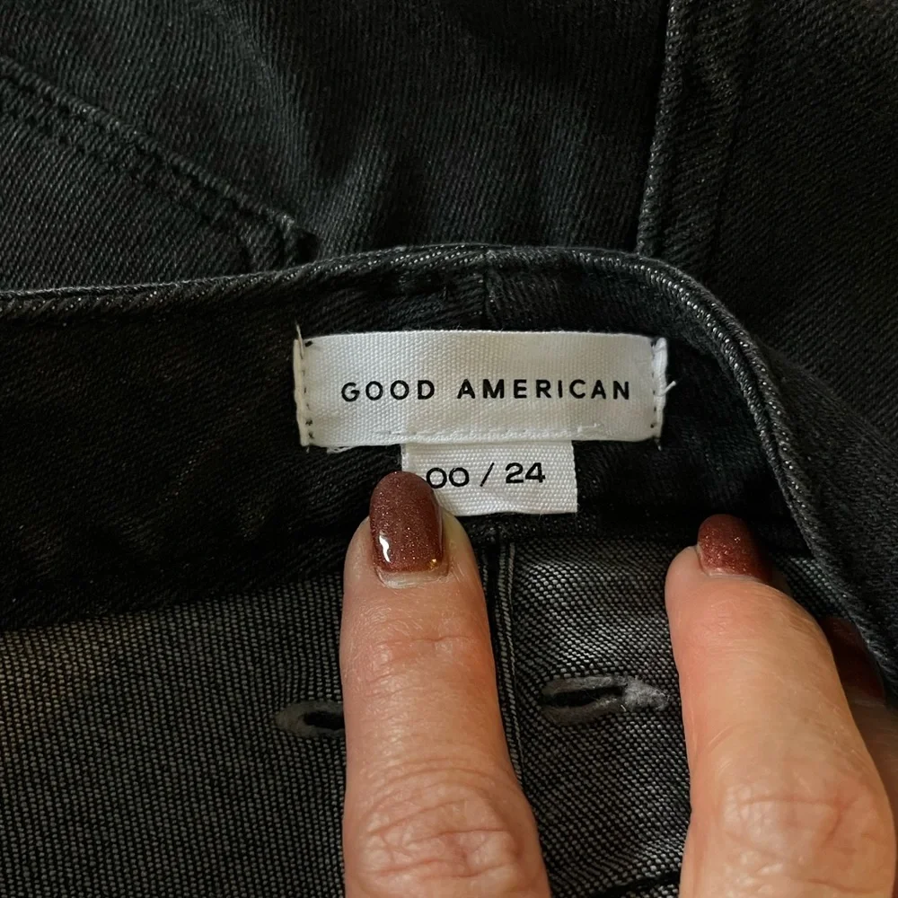 Good American Good Raw Hem Bermuda size 24 - Picture 6 of 8